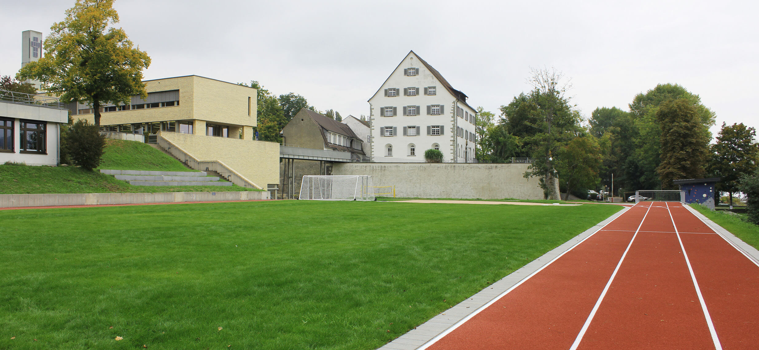 https://rasen-kunststoff-sport.com/wp-content/uploads/2026/07/260714_RKS_Blog_Haas_Gaienhofen.jpg